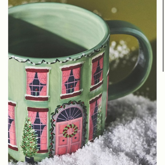 Anthropologie Chalet Village Holiday Christmas House Teapot & Two Mugs Set - Picture 8 of 10